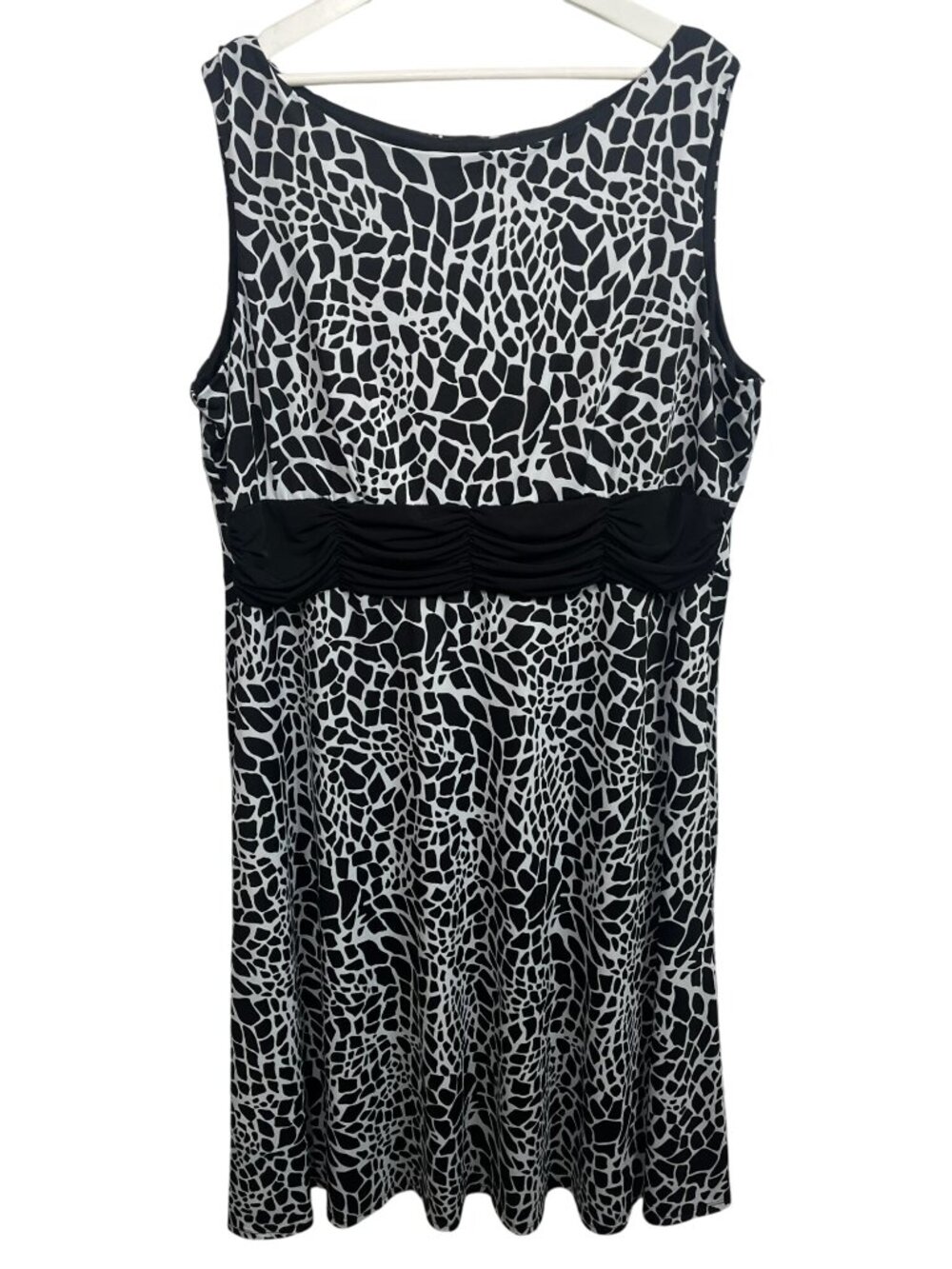 True Envy Women 20W Plus Black White Abstract Print Maxi Dress Stretch